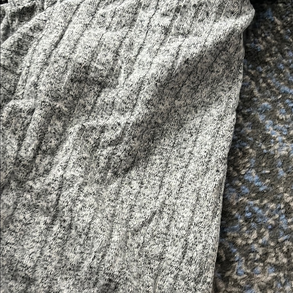 Gray Ribbed Hoodie - Picture 3 of 5